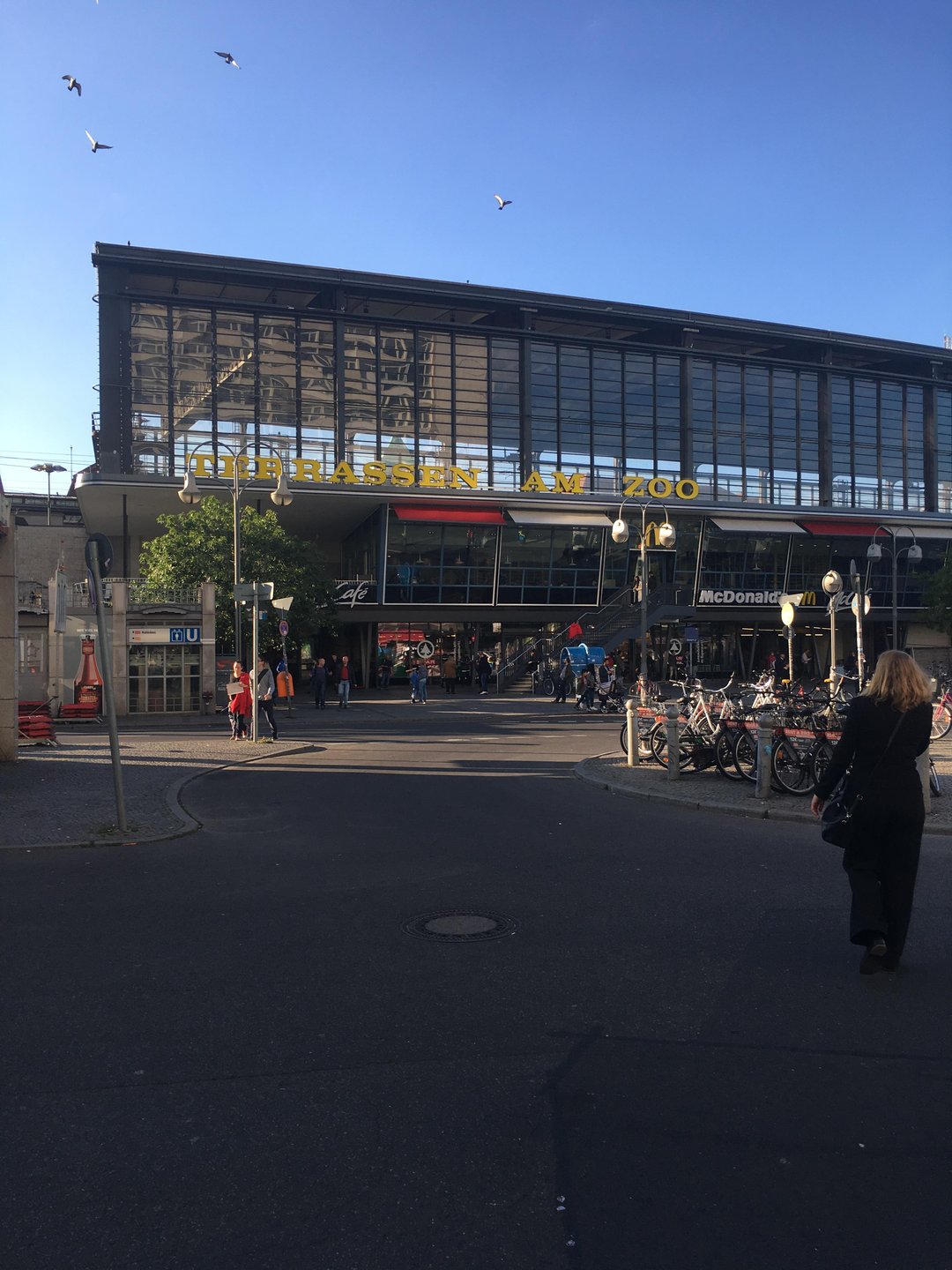Berlin Zoologischer Garten front view