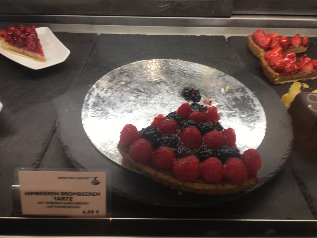Blackberry ? raspberry cake at Cafe einstein