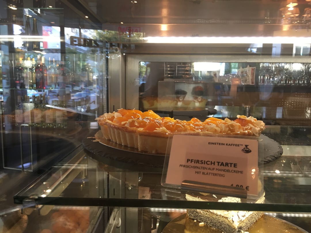 Peach Tart Cafe einstein Berlin